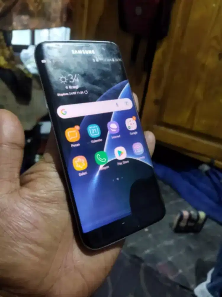 samsung s7 edge 4/32 NFC