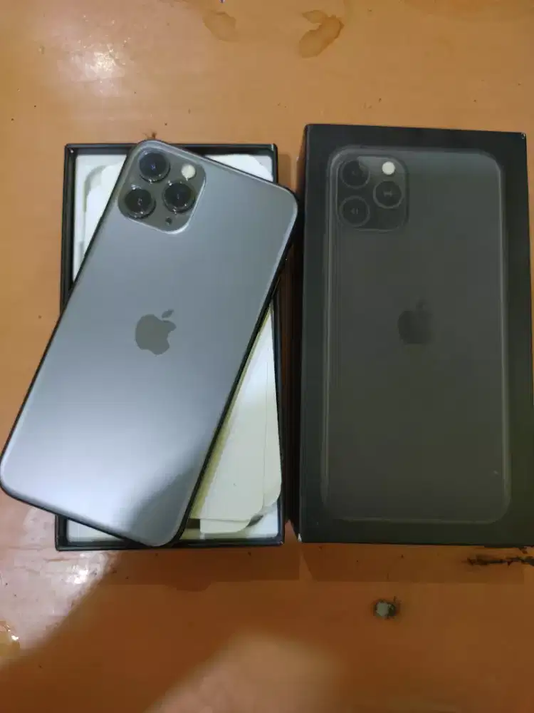 Iphone 11 pro 256gb mulus siap pakai