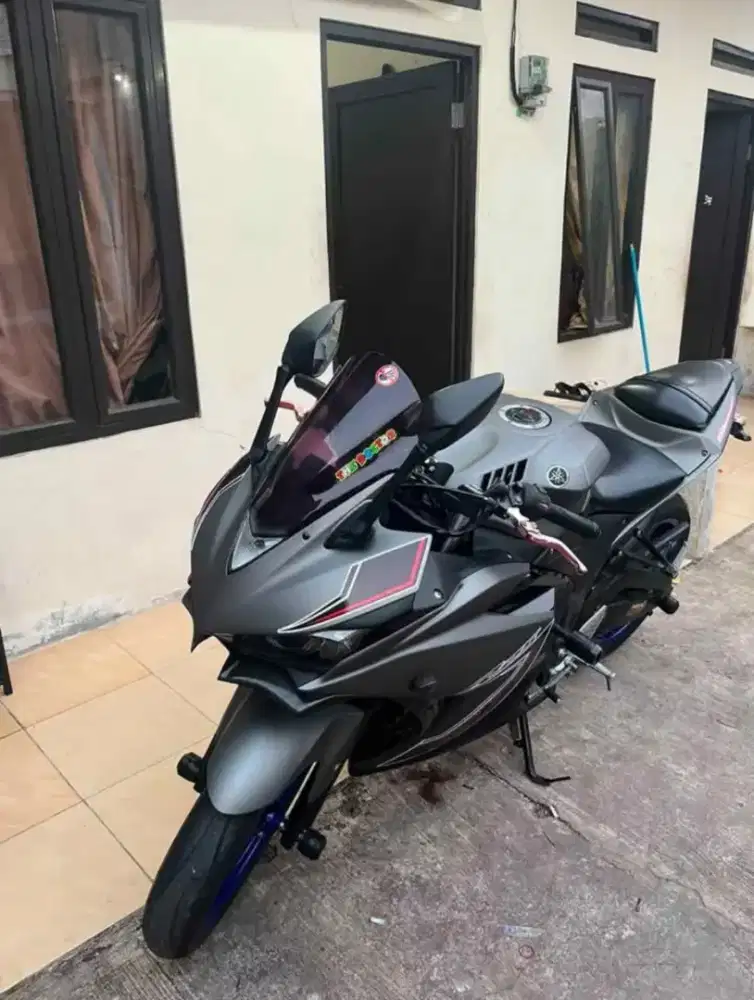 Yamaha yzf  R25