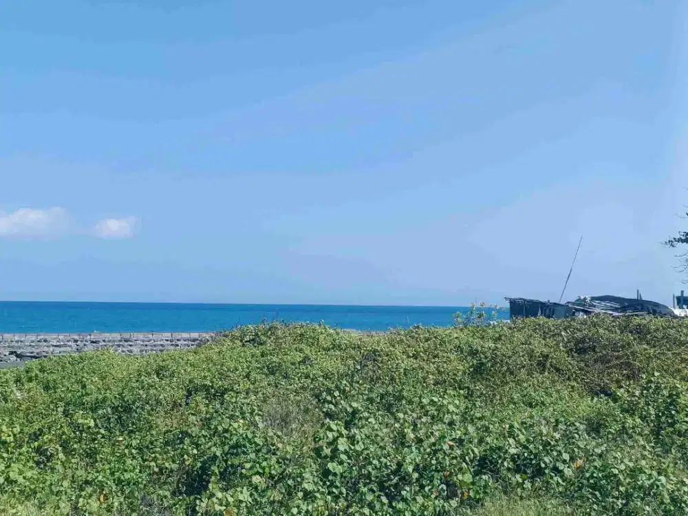 Tanah Premium Beachfront dan Jalan Utama By pass Ida Bagus Mantra Pantai Lebih Gianyar