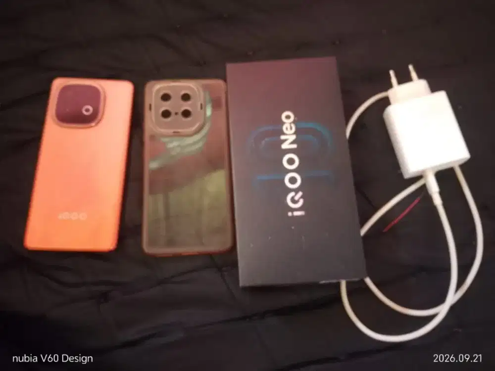 Iqoo neo 10, 16/512 second, lecet pemakaian