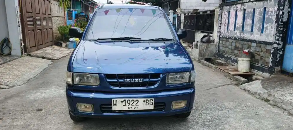 Isuzu Panther 2000 Diesel