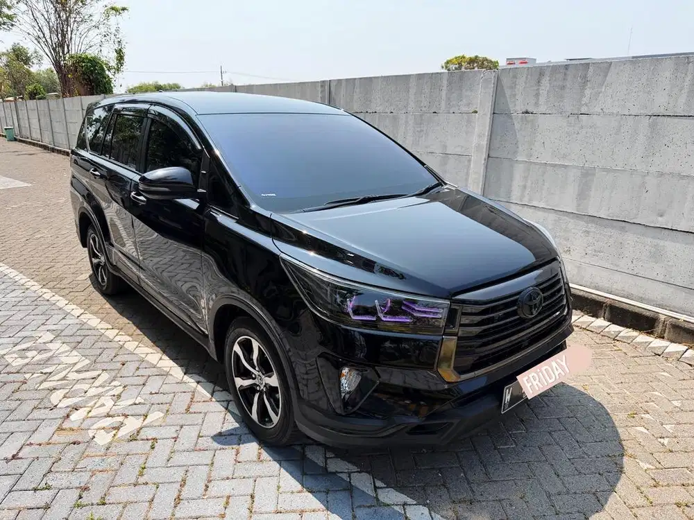 CAT ORI 100% INNOVA VENTURER 2022 DIESEL MATIC no pajero fortuner vrz