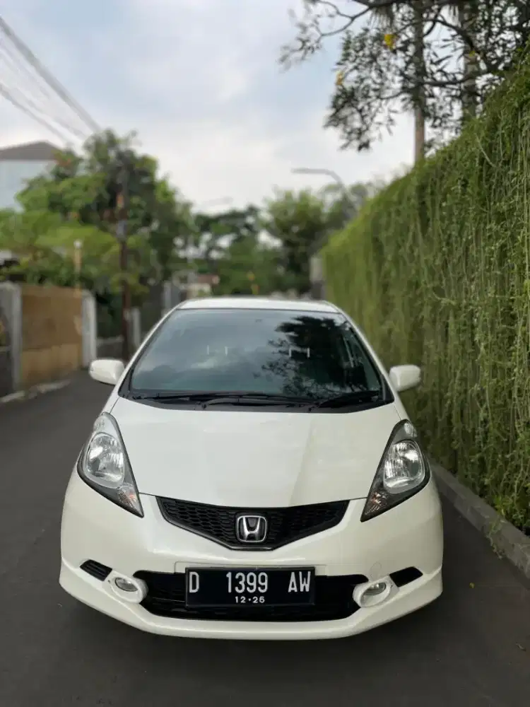 Honda jazz RS 1.5 automatic 2009