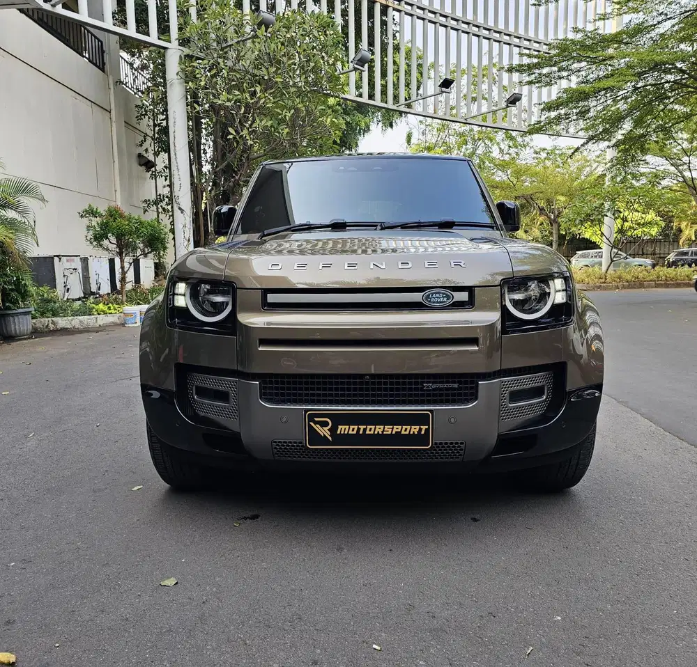 (TDP: 0 Rupiah) Landrover Defender 2024 p400e hybrid phev