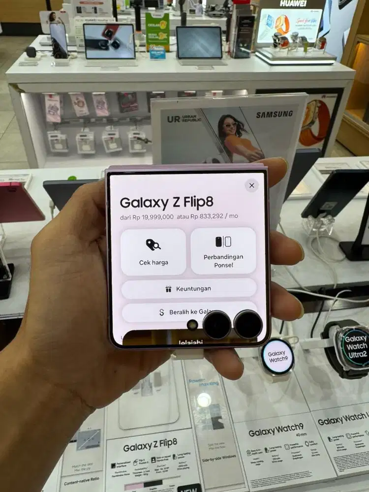 Cicilan Samsung Galaxy Z Flip 8 mulai dari 800ribuan