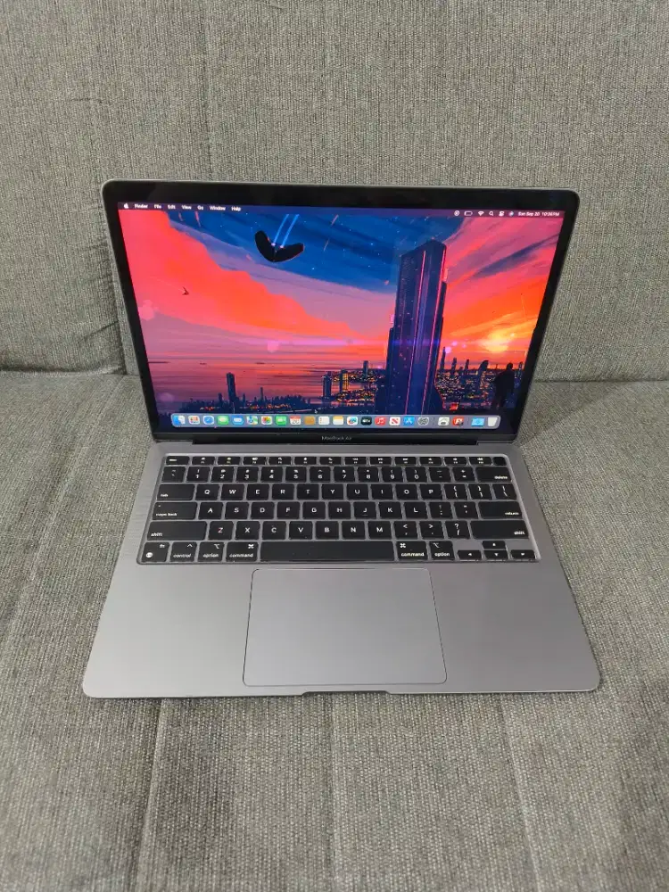 MacBook Air M1 Retina 13in 2020( ibox)
Non Box
Chip Apple M1
Ram 8/256