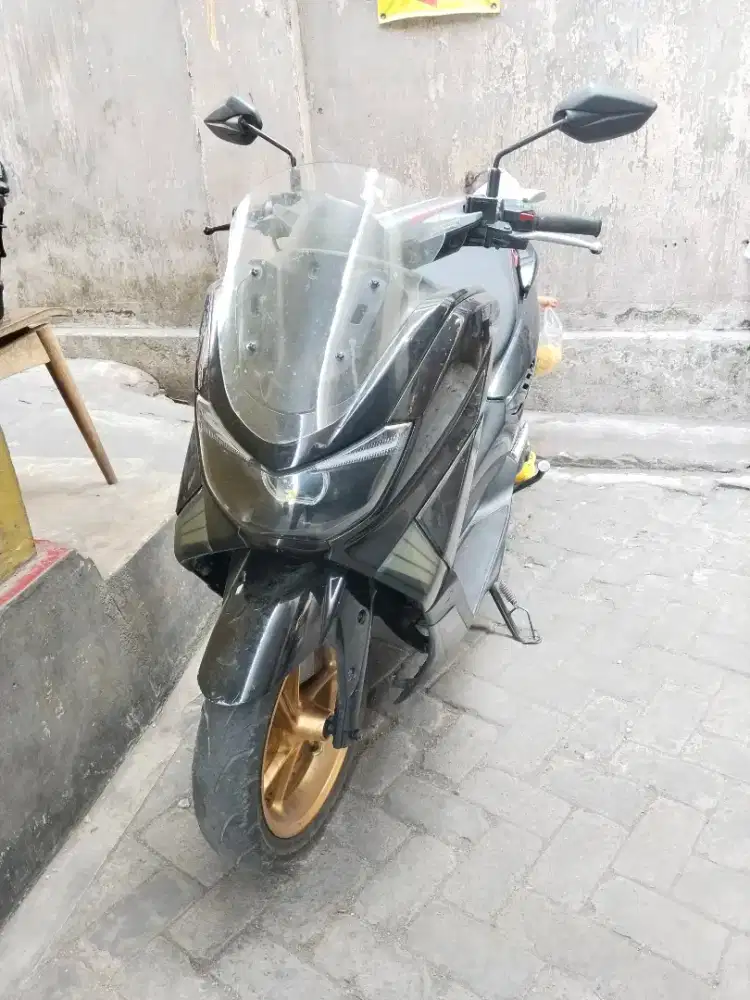 Nmax tahun 2019 kilometer 45ribu