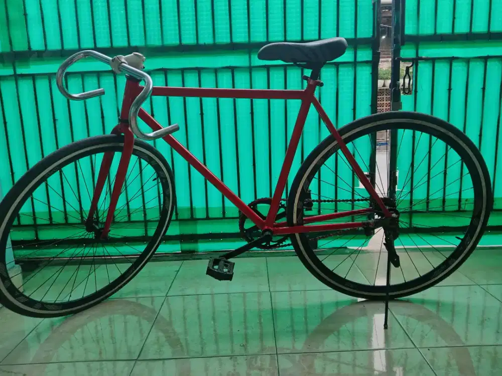 SEPEDA FIXIE MINIM PEMAKAIAN