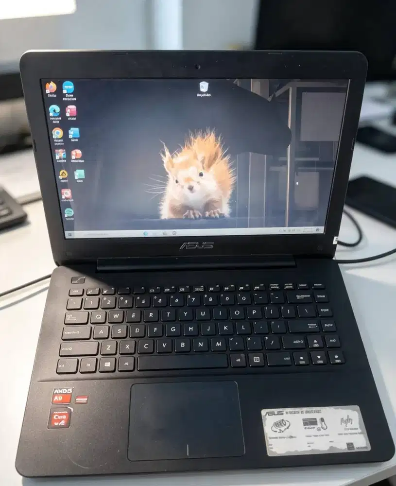 ASUS X455Y LAPTOP RAM 8GB BUAT PELAJAR/MAHASISWA