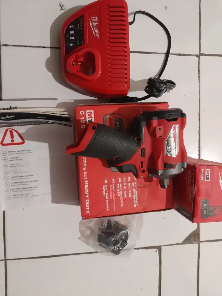 Impact milwaukee m12