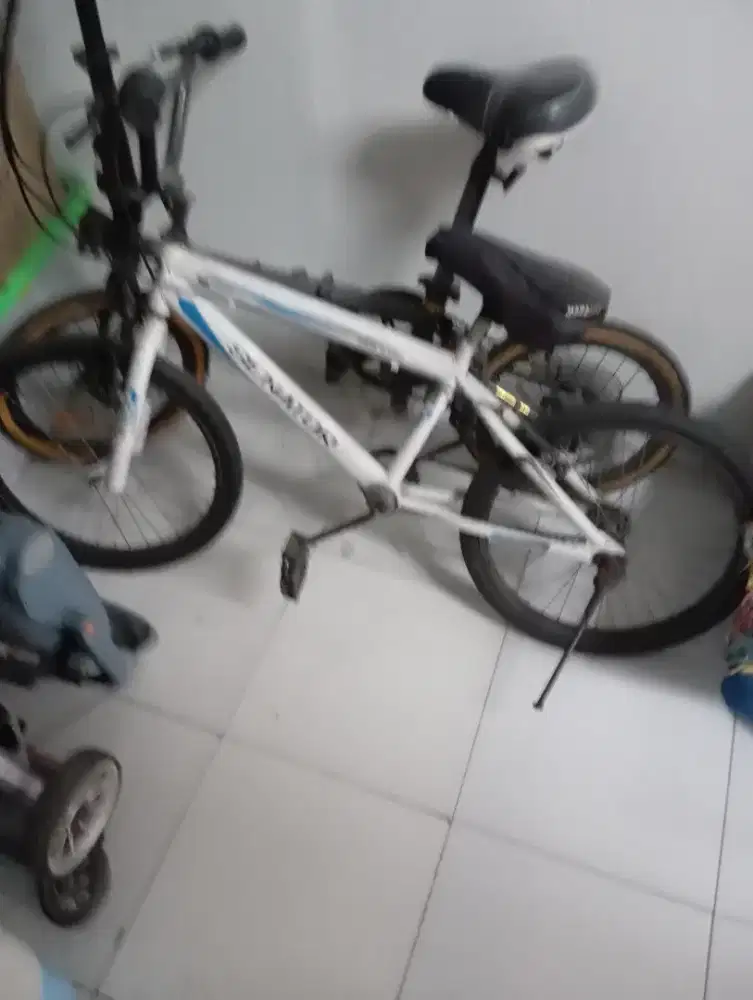 Sepeda MTB Genio Putih Bekas 26/27.5 – Siap Pakai - 350K