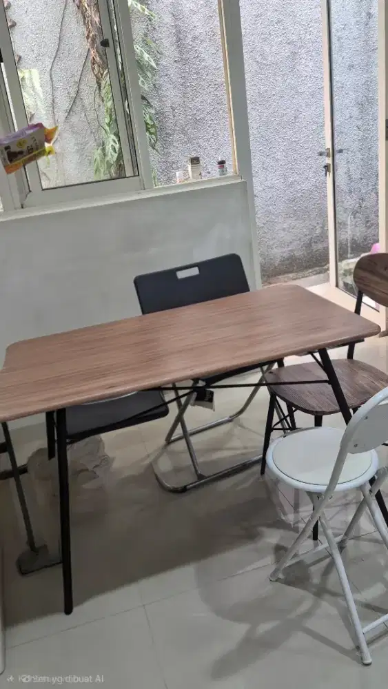 Di jual furniture dan kulkas bekas