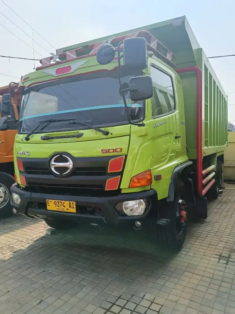 Dump truk Hino 500 FM 280 JD