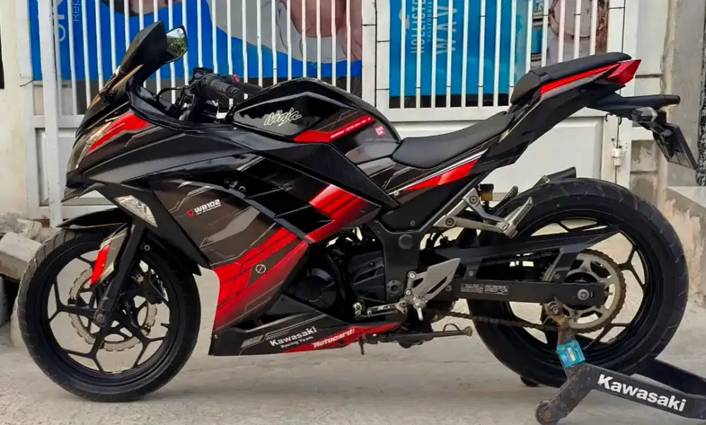 Kawasaki Ninja 250FI