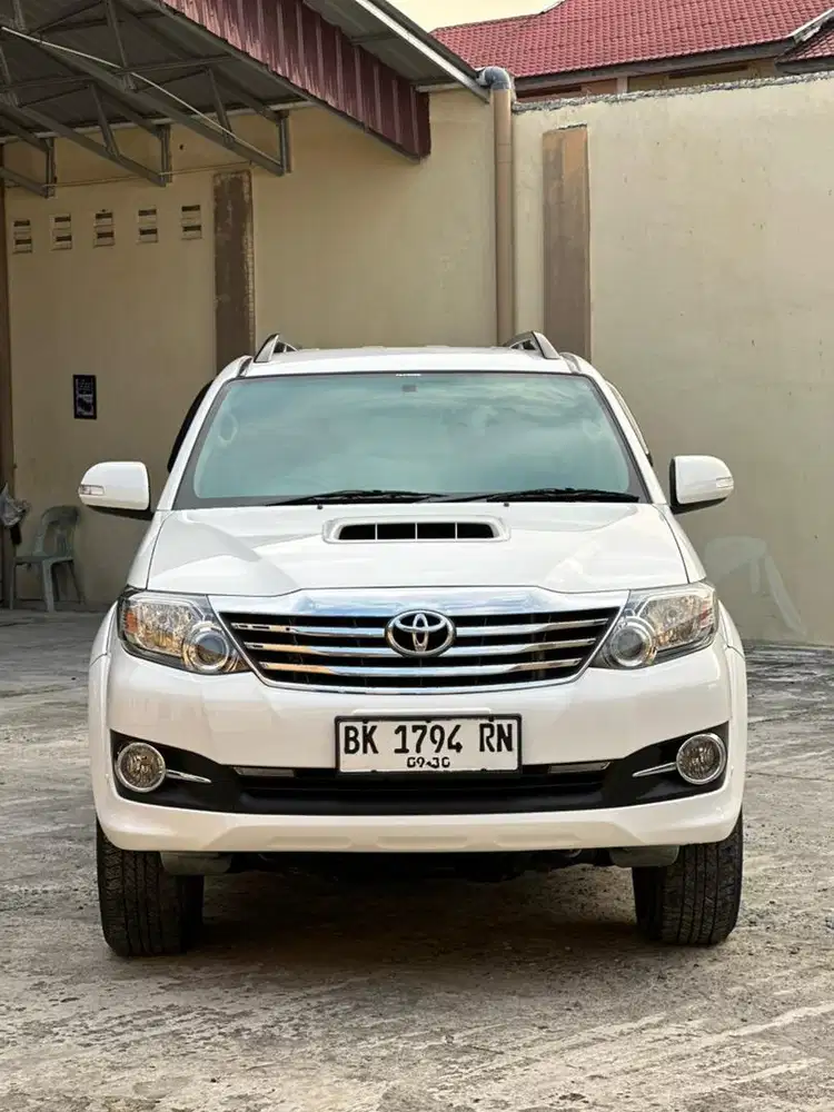 Toyota Fortuner 2.5 G VNT AT MATIC 2015 odo 20rb