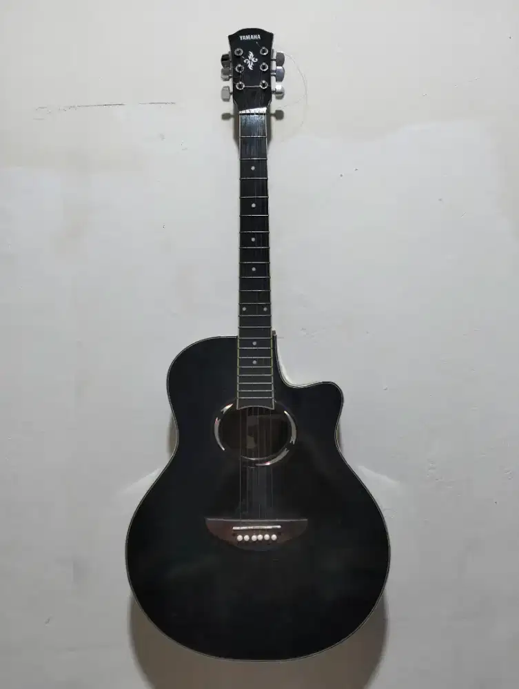 Gitar Yamaha Second