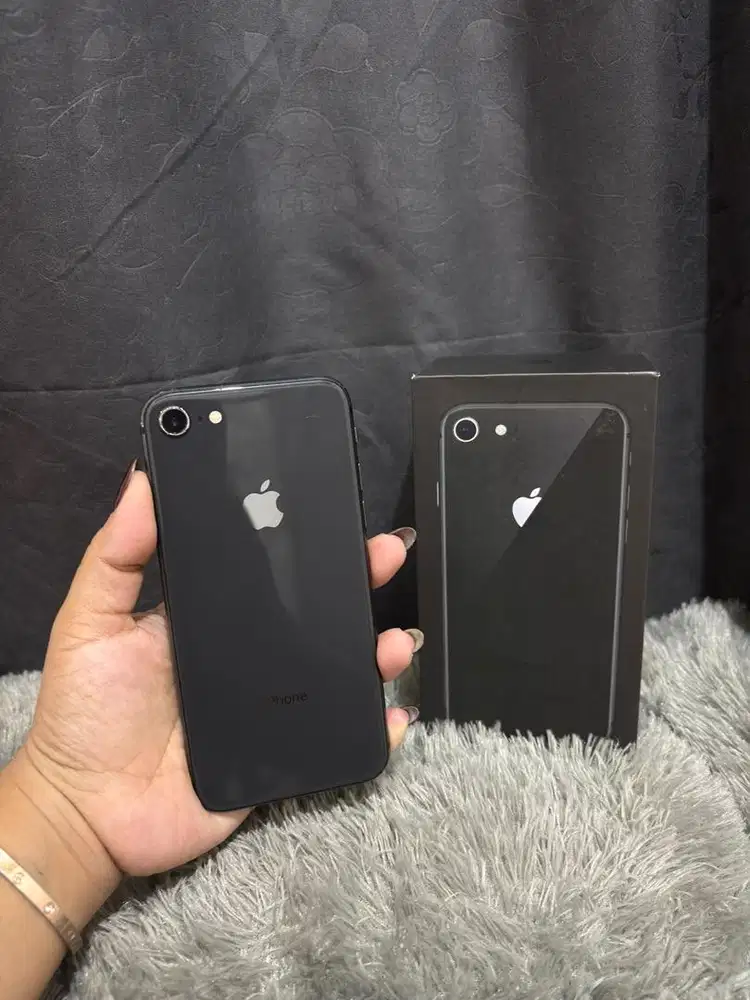 Iphone 8 64gb inter all op fullset