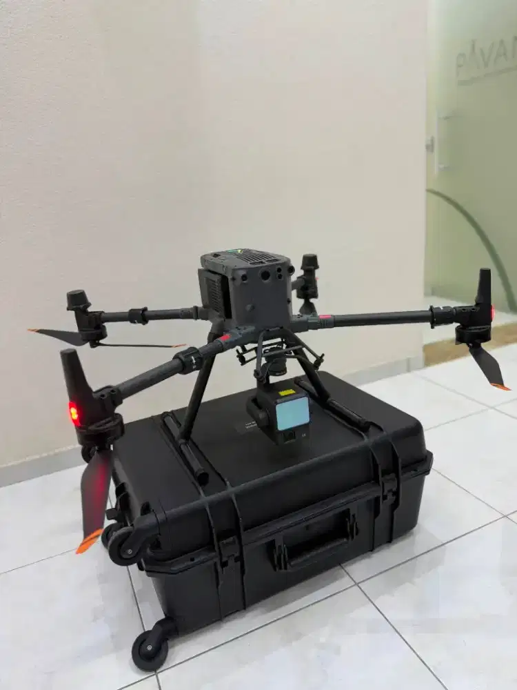 DJI Matrice 350 & Zenmuse L2