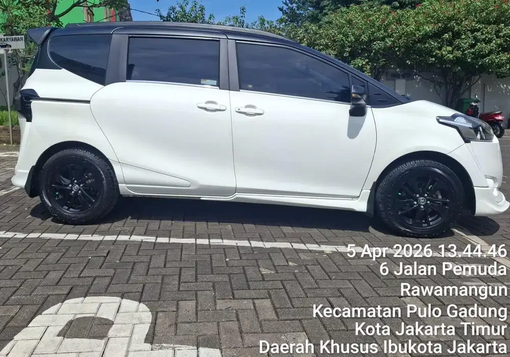 TOYOTA SIENTA G M/T 2018 PUTIH / MPV / PRIBADI / RAWATAN / NEGO