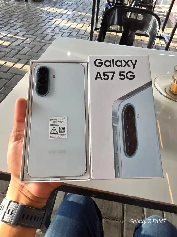 Samsung A57 5G 12/256GB
