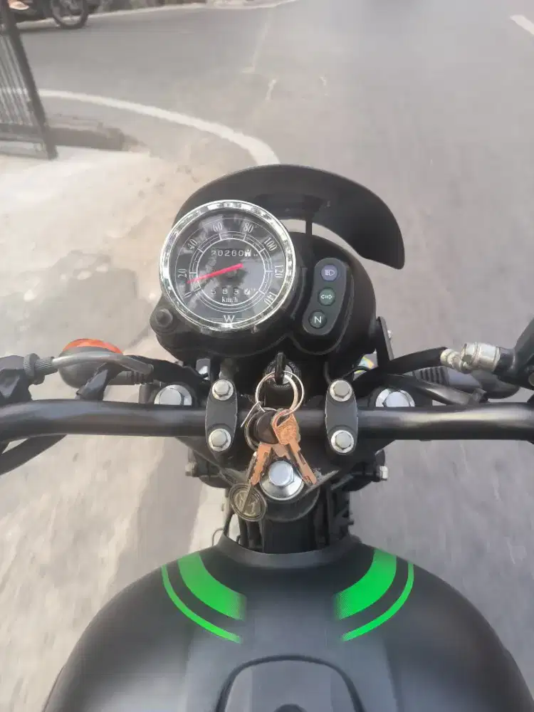 W175 Hitam Langka Semi Modif