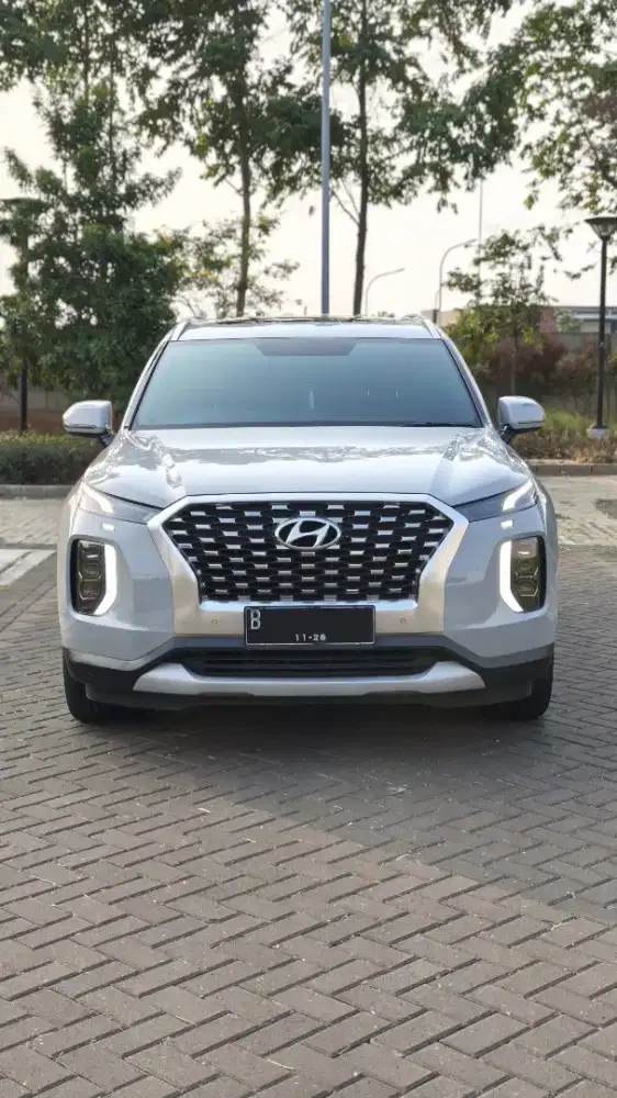 Hyundai Palisade Signature 2.2 CRDi 2022 NIK 2021

White on Red