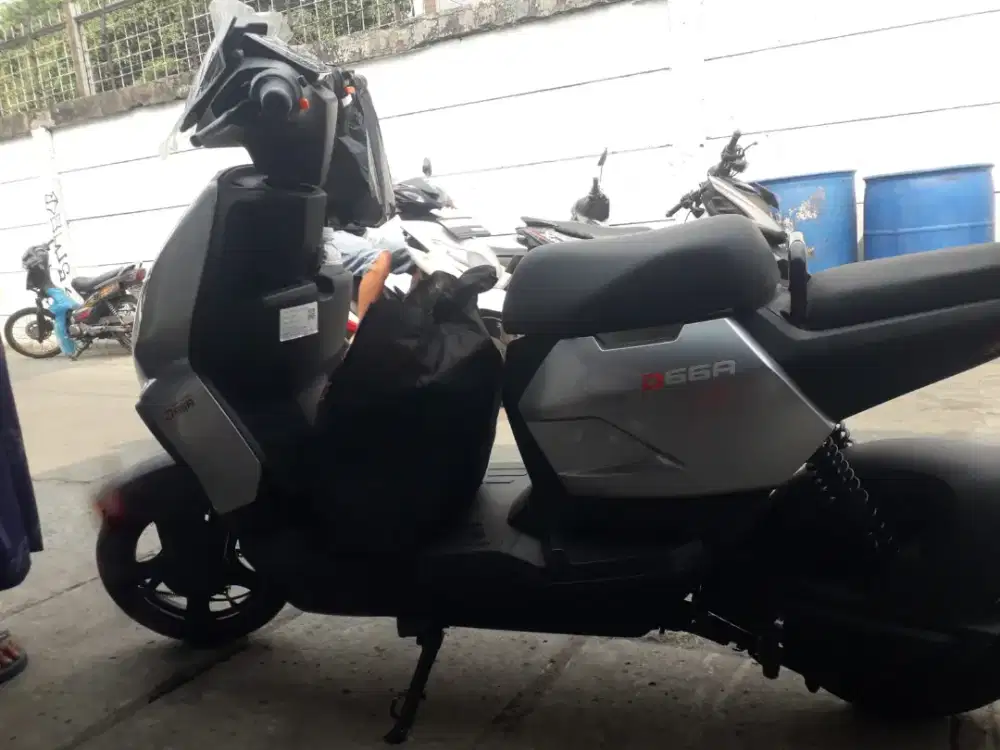 Sepeda listrik Uwinfly D66A