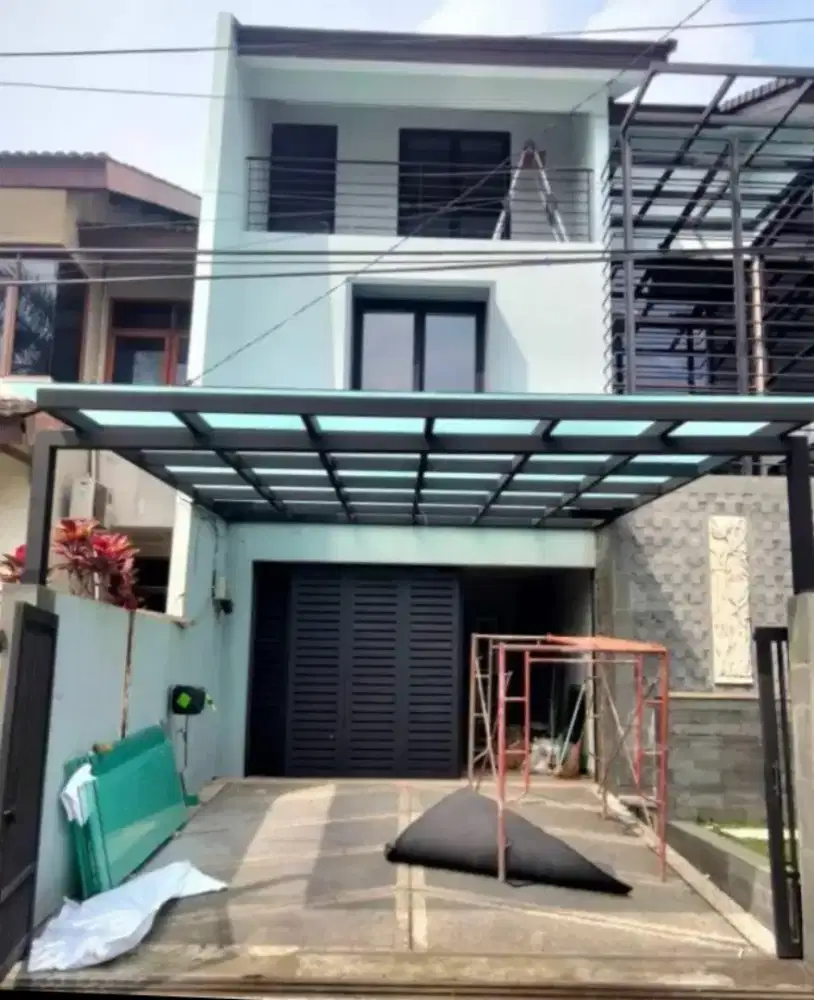 Kanopi atap alderon rs