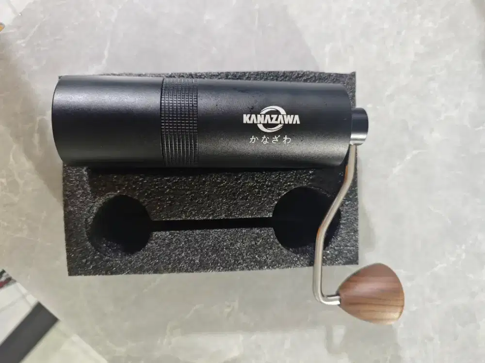Grinder Kopi Manual Kanazawa