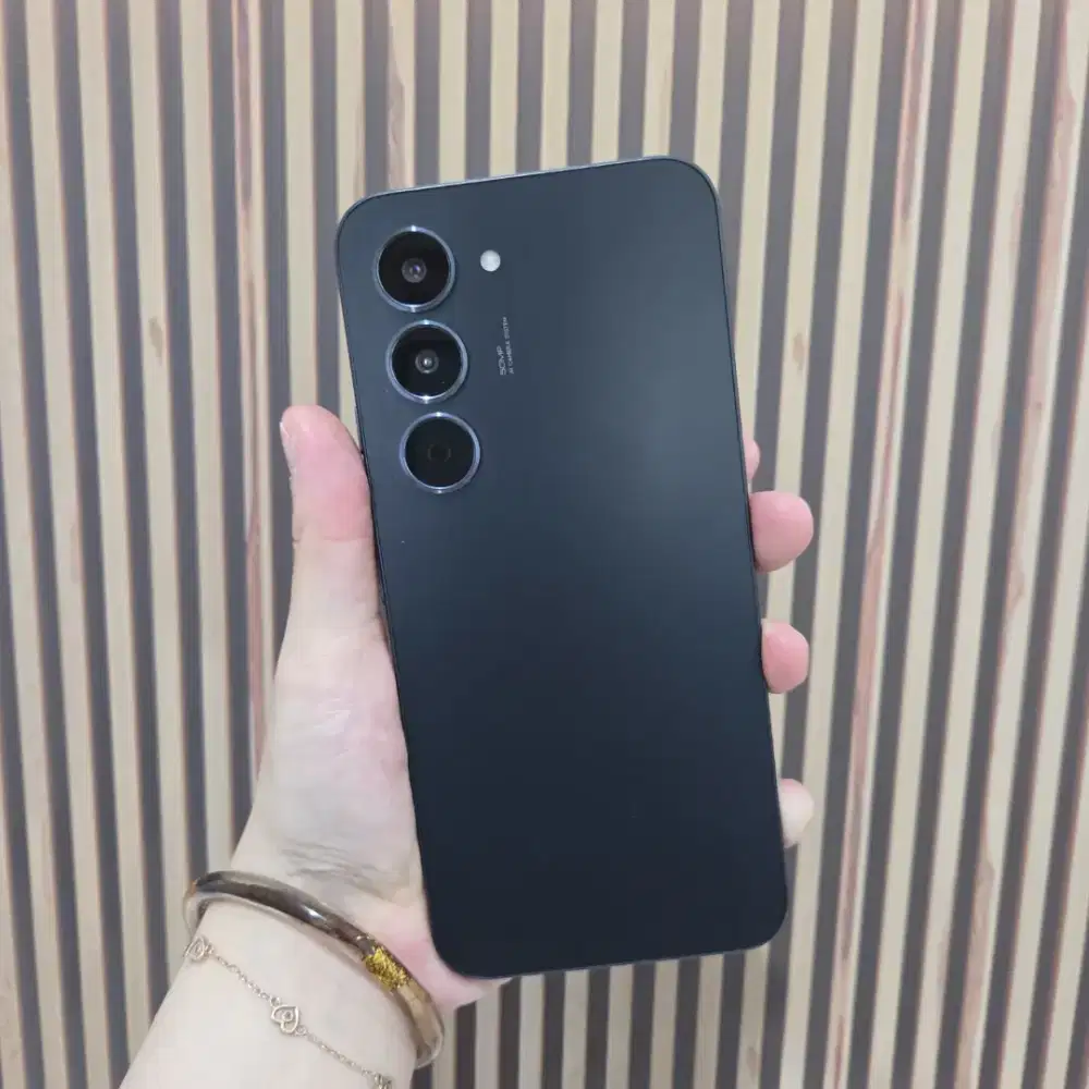 Tecno Spark 40 Pro 8/128 Fullset Mulus Nominus