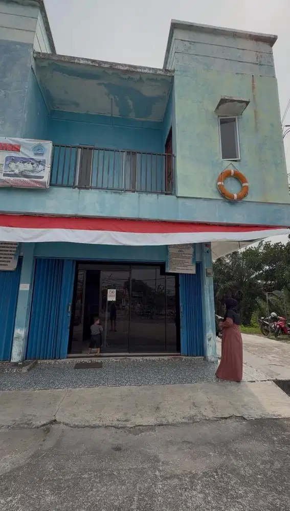Ruko hocked sagulung
