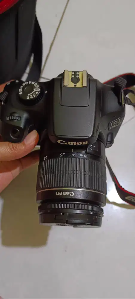 ​Canon EOS 4000D Kit 18-55mm Bekas Mulus Lengkap Siap Pakai