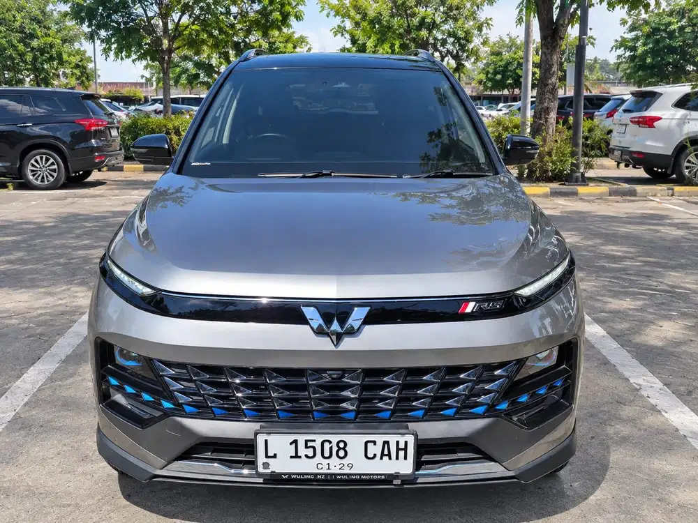 WULING ALMAZ 1.5 RS PRO HYBRID SOONROF 7 SEATER 2024 PEMAKAIAN