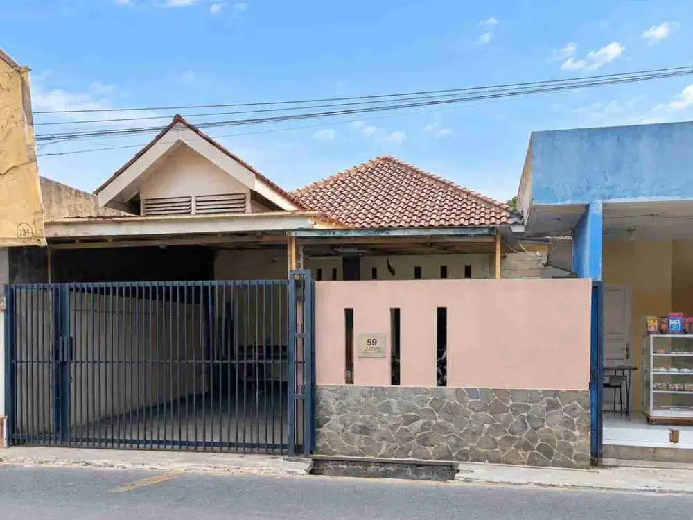 DIJUAL – Rumah + Toko SHM LT 210 m² Dekat Tol Limo Depok