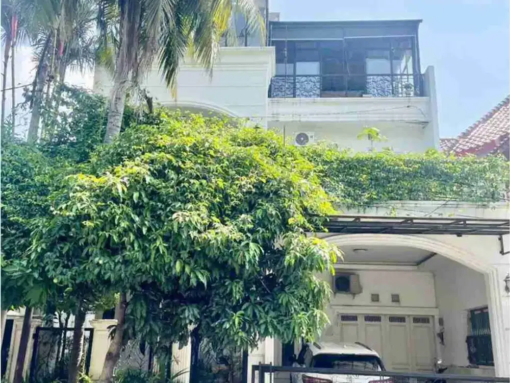 Dijual Rumah Mewah Semi Furnish di Pesona Khayangan Estate Depok