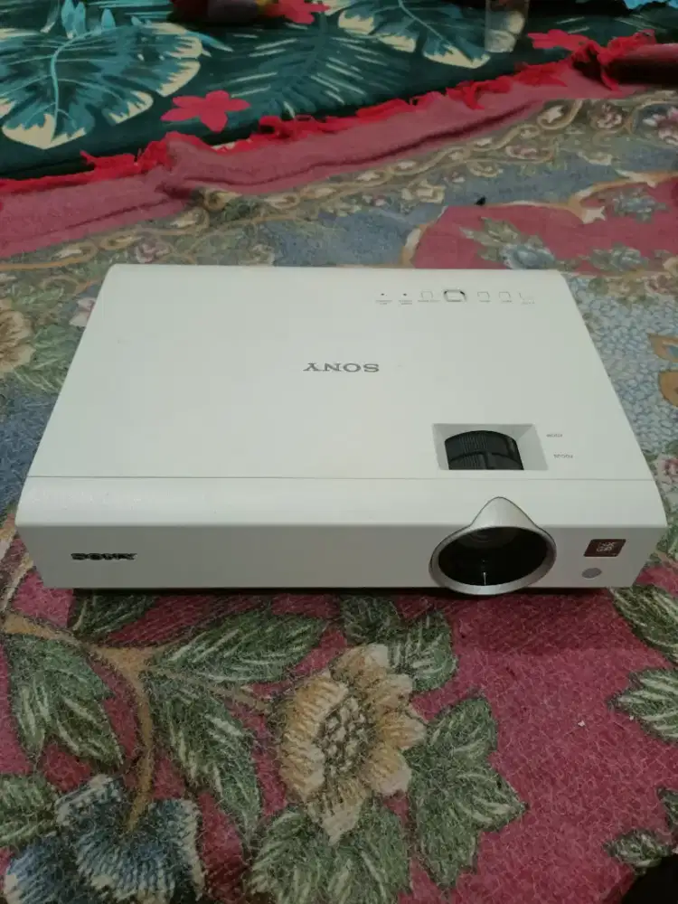 Proyektorr sony