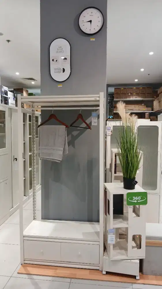 Rak gantung baju bahan besi cicilan bisa di home kredit bunga 0%
