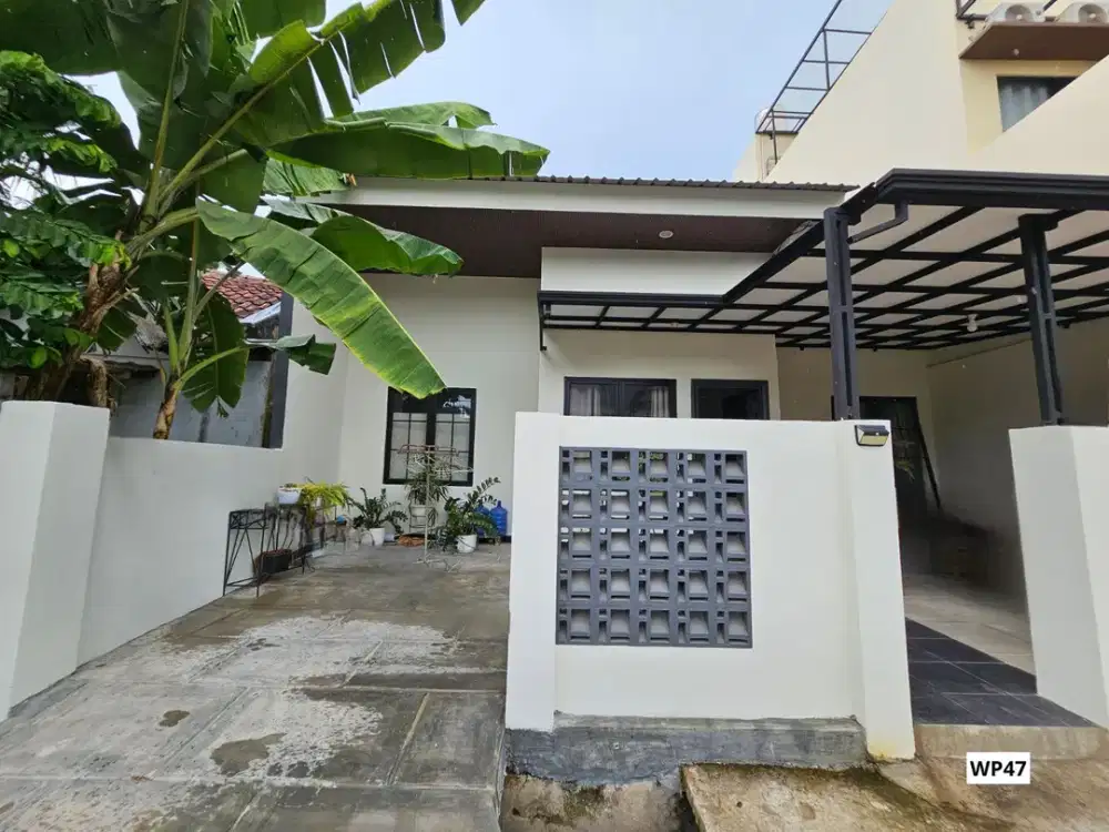 DIJUAL: RUMAH SEMI FURNISHED DI TAMAN KHAYANGAN, TANJUNG BUNGA!