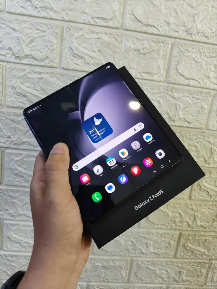 Samsung Z fold 5 ram 12 /256gb