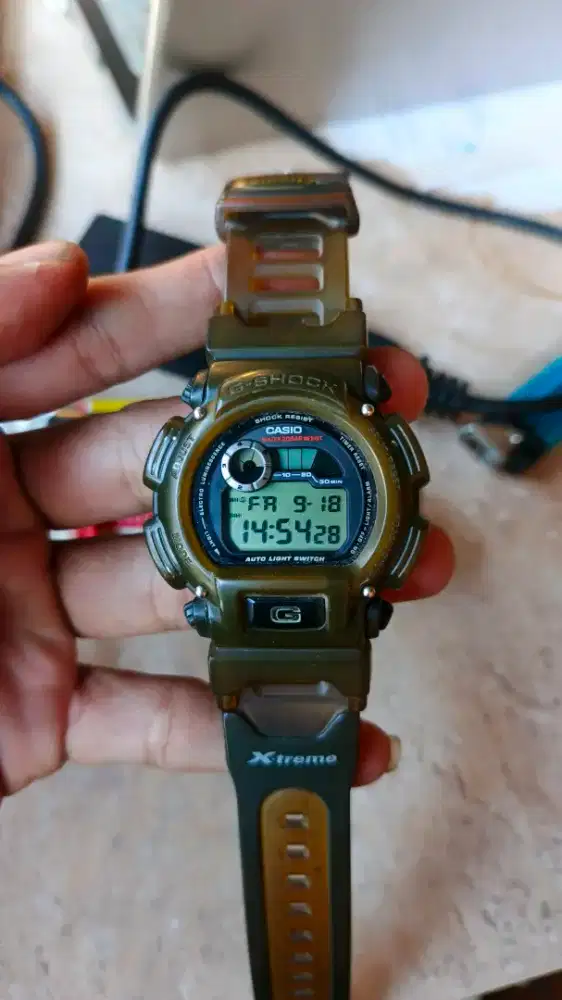 Casio G-Shock X-Treme DW-9000