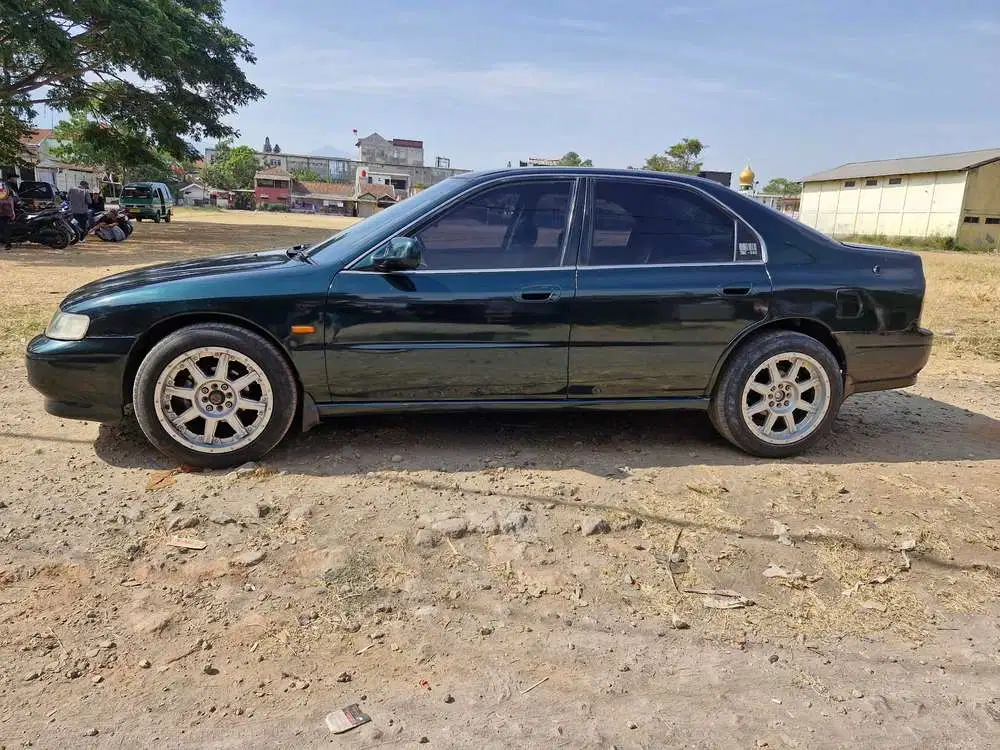 Honda Accord 1994 Bensin
