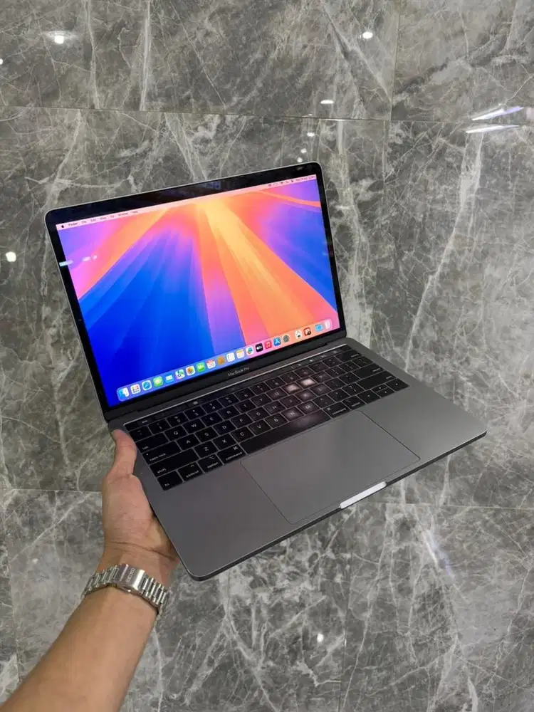 Jual Macbook Pro 2019 TB 16/512