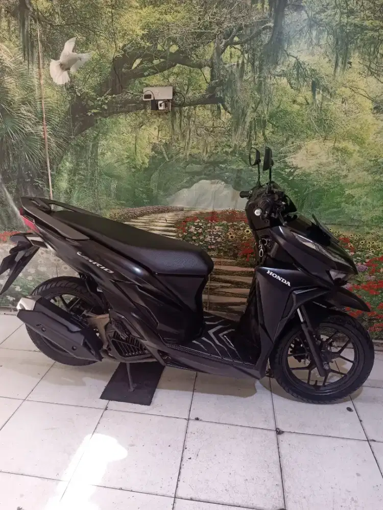 Honda Vario 125 CBS ISS th 2022 istimewa gress