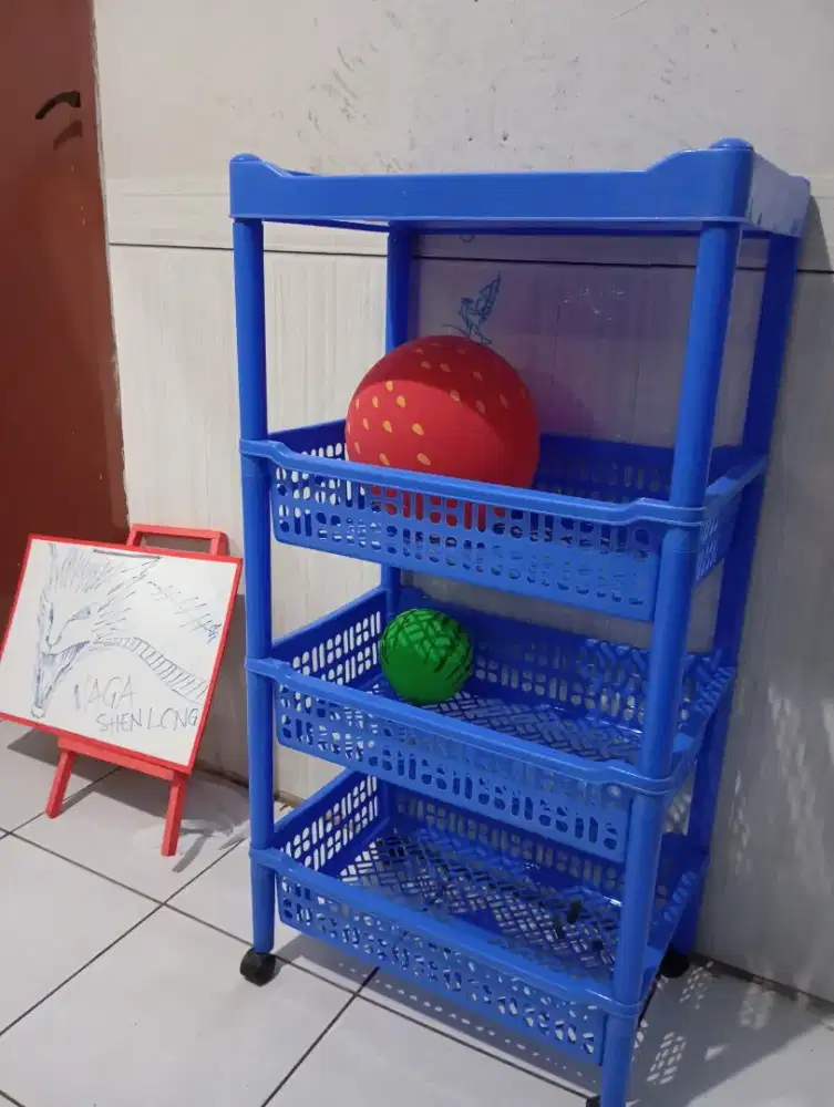 Rak plastik susun SHINPO