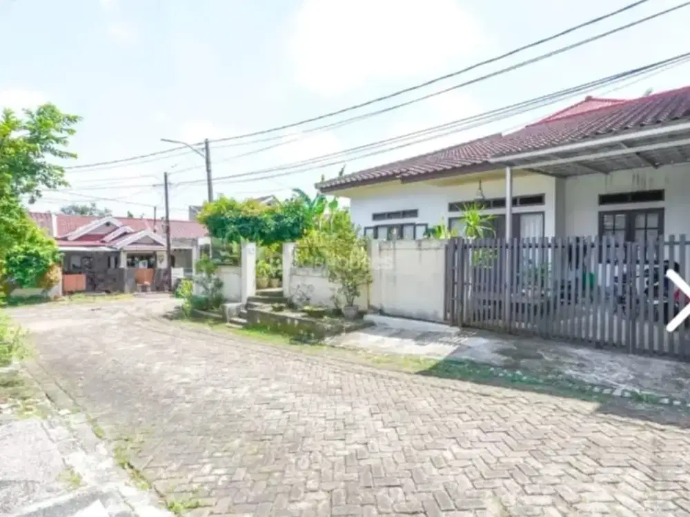Rumah Hook Bebas Banjir di Rivaria Sawangan – LT 228 m², SHM