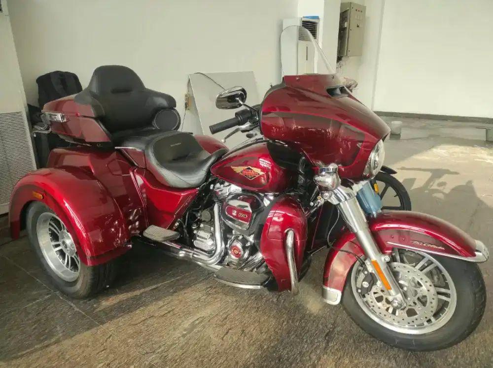 Harley Davidson (MOTOR BARU) Tri Glide 120 Th Edition Tahun 2023