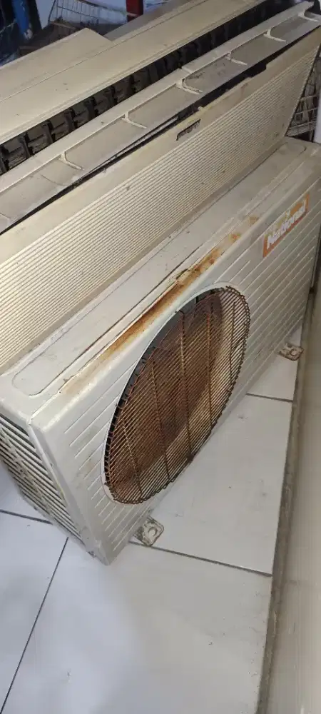 Apa adanya AC 1/2pk national