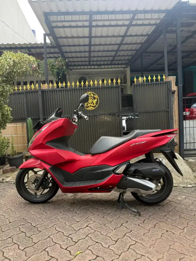 JUAL CEPAT NEW PCX 160 2022 LOW KM!