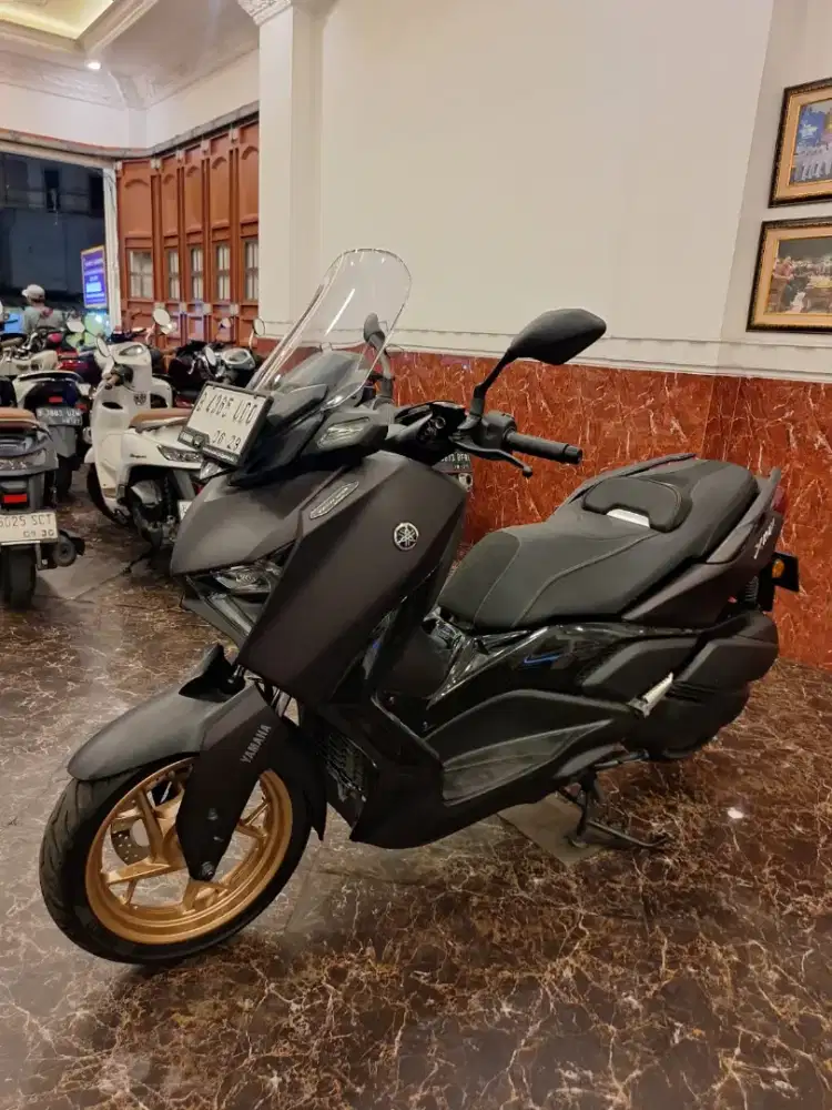 Hub ima . Xmax Techmax 2024 Km low [ dp promo ] bisa Cod sejabodetabek